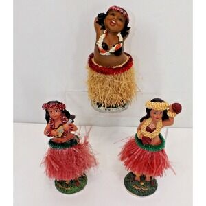 K.C. Co Ltd Hawaii Dashboard HULA GIRLS Grass Skirt Ukulele Bobble dancers